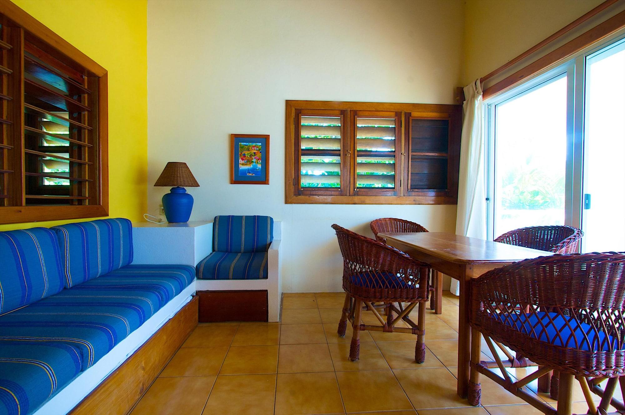 Caribbean Villas Hotel San Pedro  Exterior photo