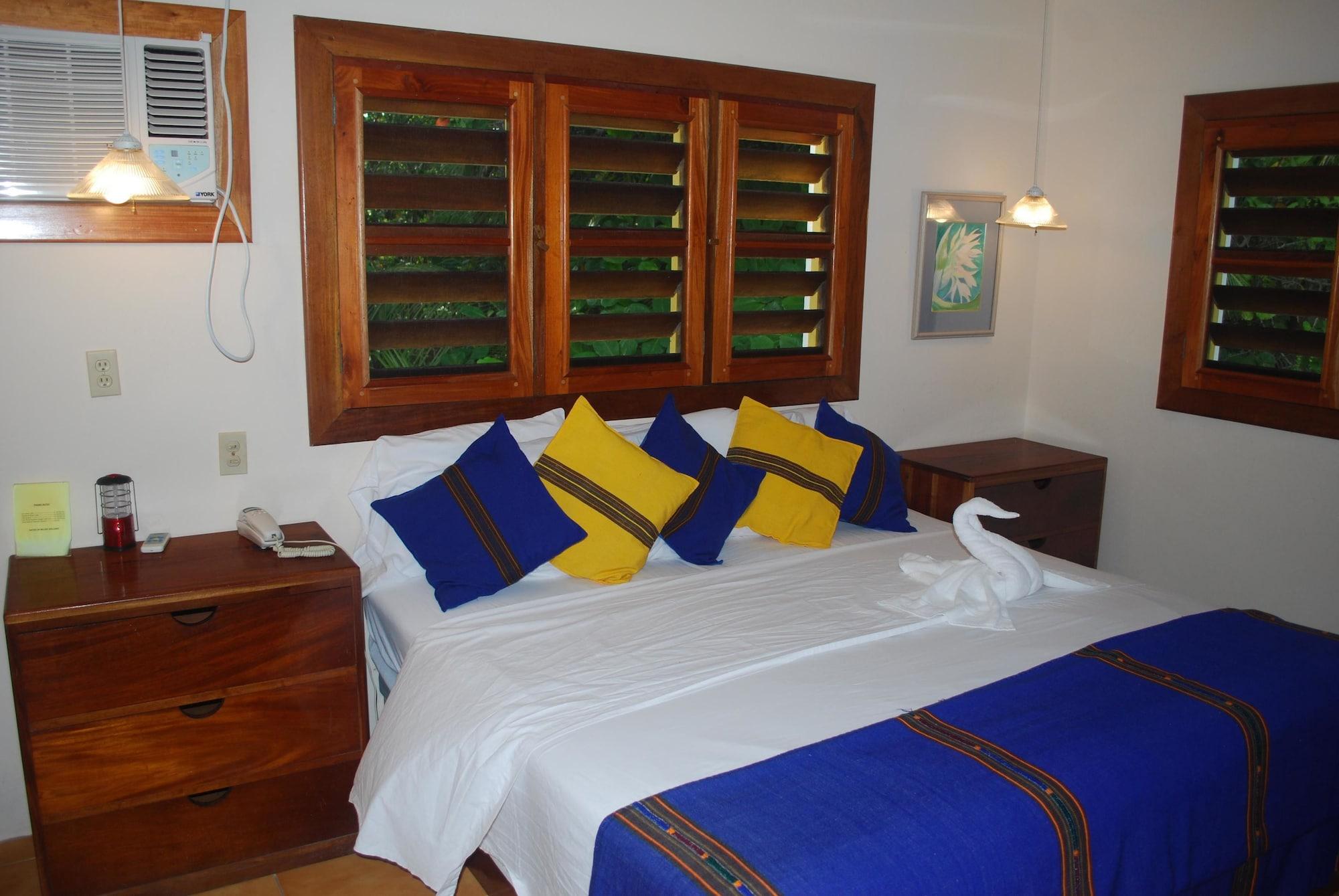 Caribbean Villas Hotel San Pedro  Exterior photo