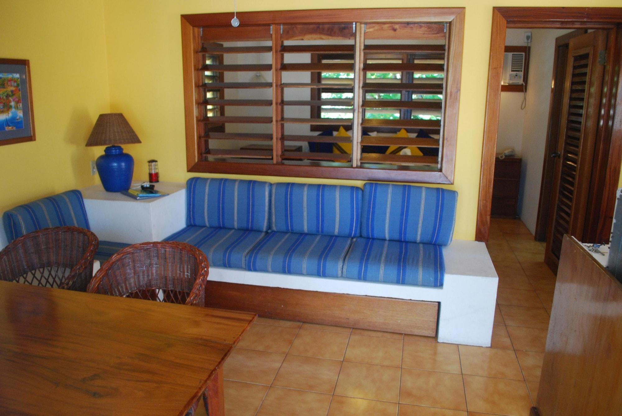 Caribbean Villas Hotel San Pedro  Exterior photo