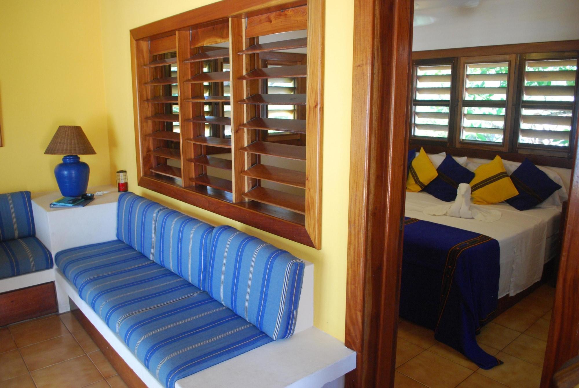 Caribbean Villas Hotel San Pedro  Exterior photo