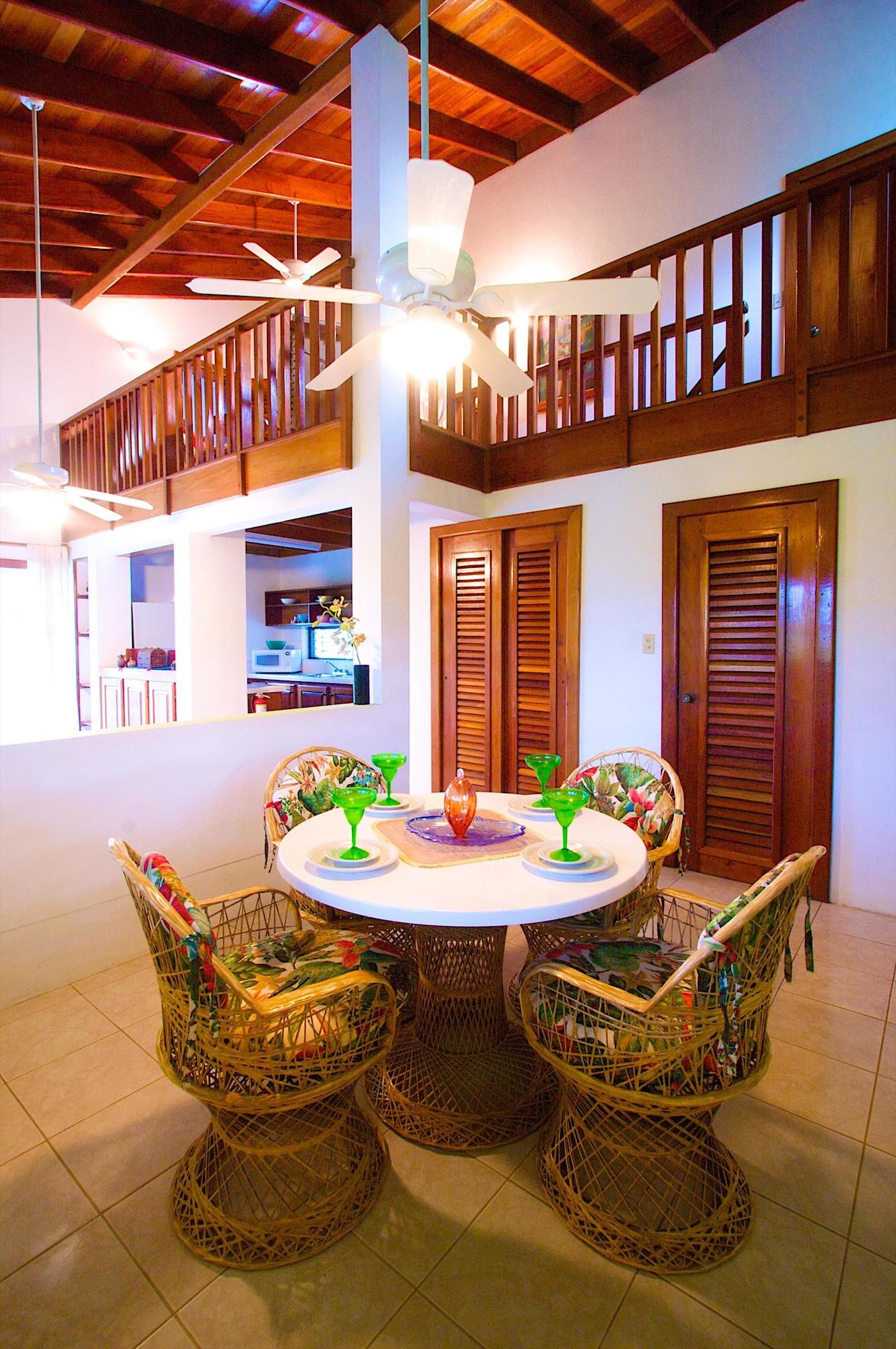 Caribbean Villas Hotel San Pedro  Exterior photo