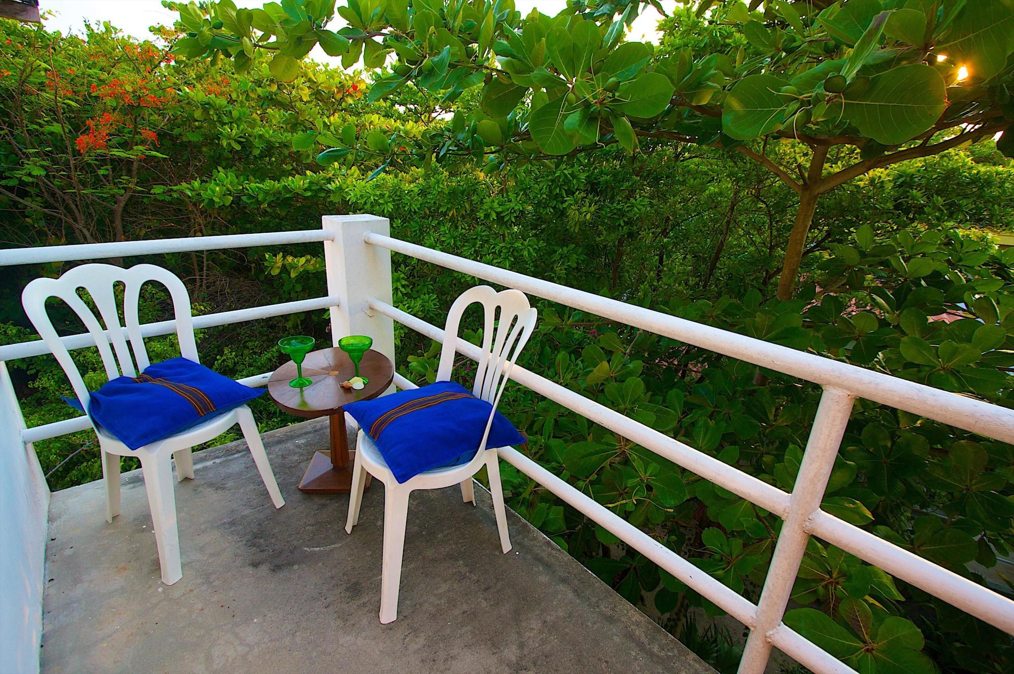 Caribbean Villas Hotel San Pedro  Exterior photo