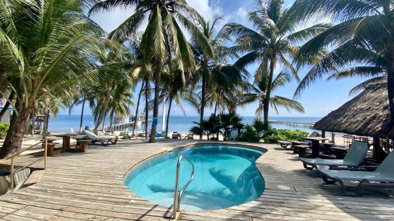 Caribbean Villas Hotel San Pedro  Exterior photo