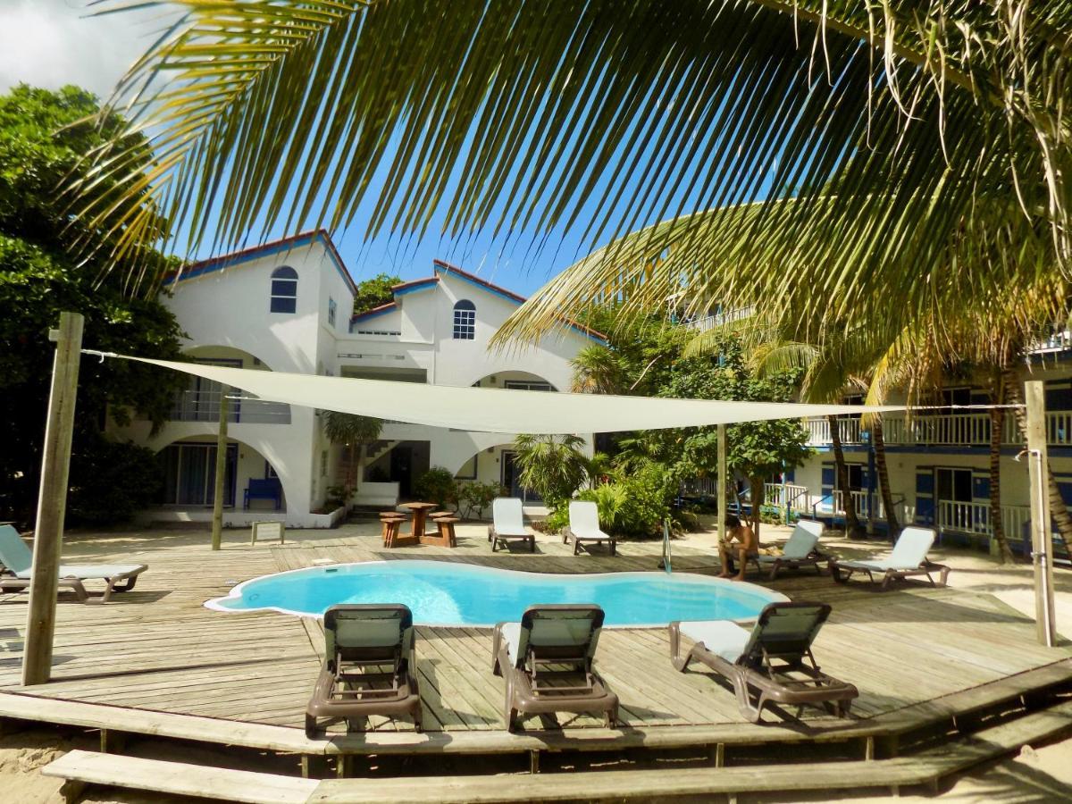 Caribbean Villas Hotel San Pedro  Exterior photo