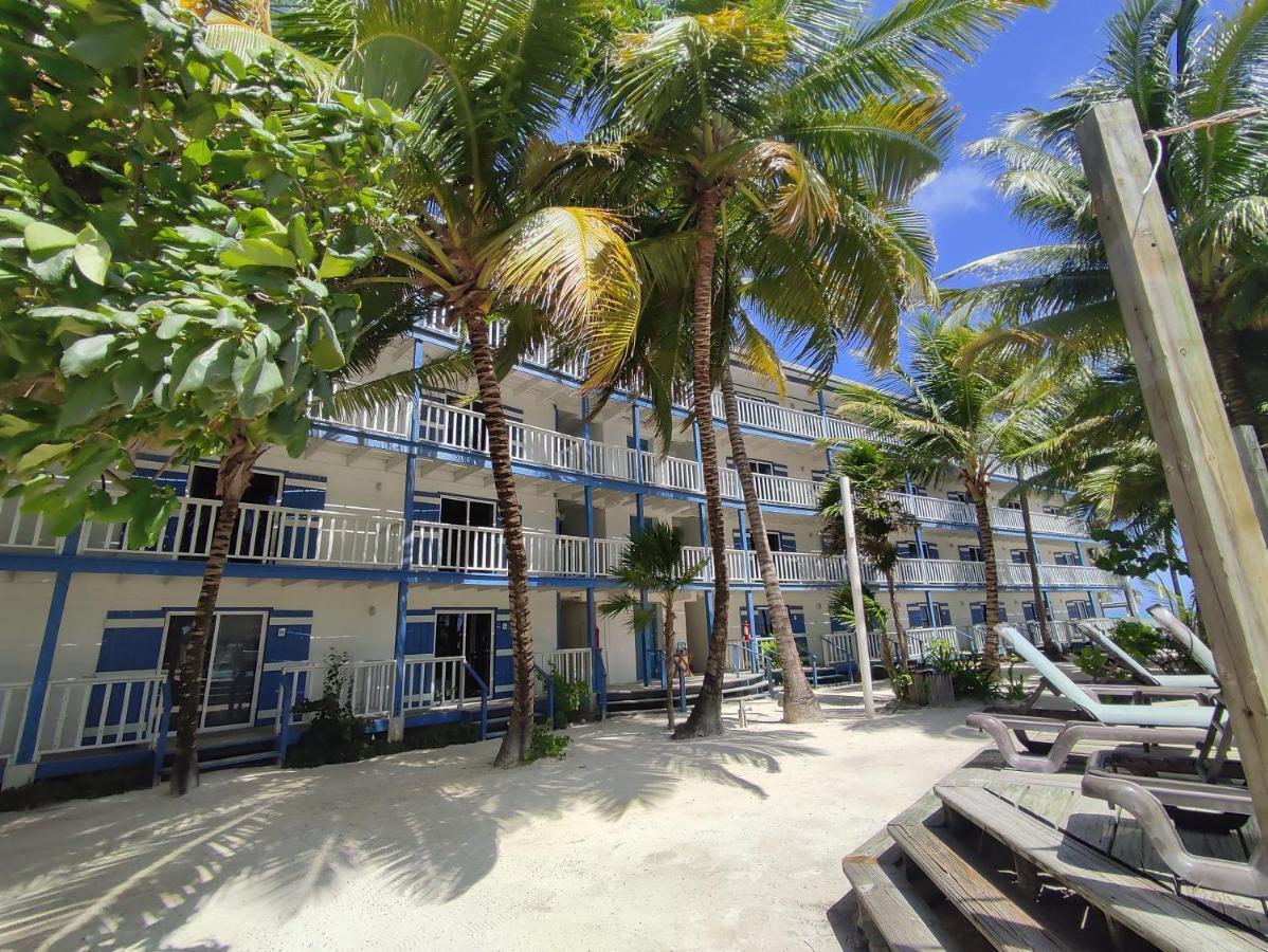 Caribbean Villas Hotel San Pedro  Exterior photo
