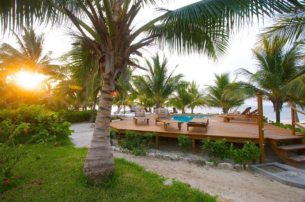 Caribbean Villas Hotel San Pedro  Exterior photo
