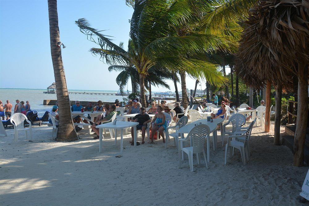 Caribbean Villas Hotel San Pedro  Exterior photo